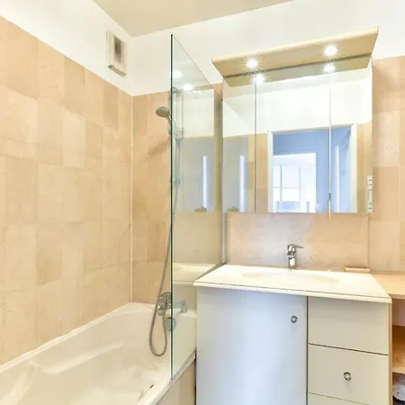 Appartamento 1br Flat With Balcony View Of The Eiffel Tower