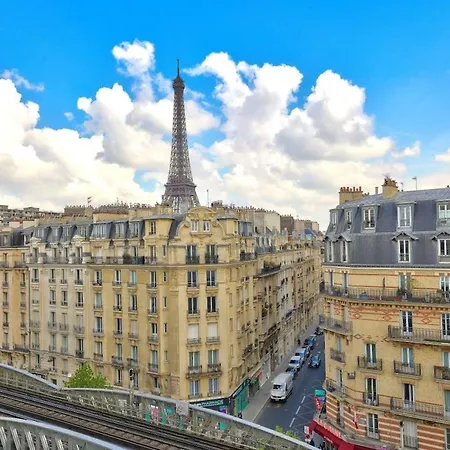 1br Flat With Balcony View Of The Eiffel Tower Appartamento